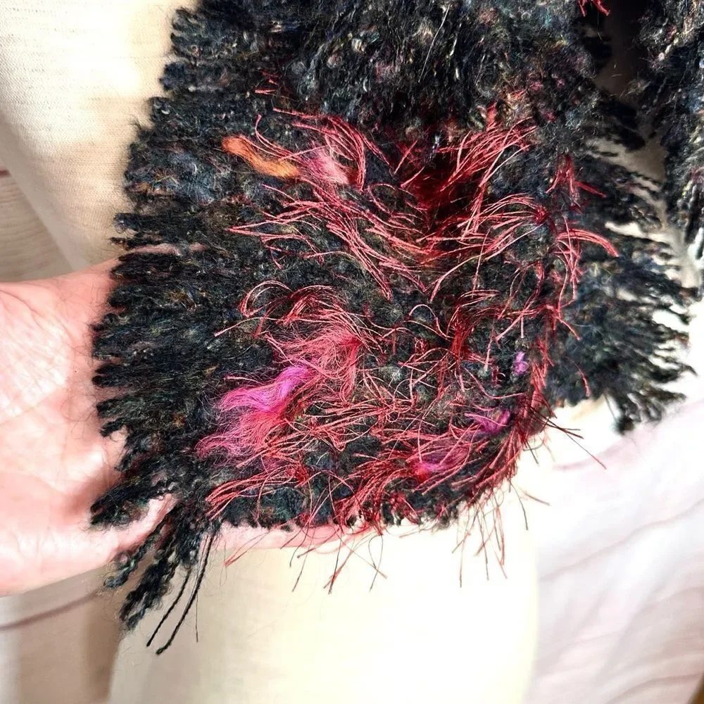 NWOT Mohair Scarf Zazou Luxe Black Burgundy Soft Fancy Yarn made in France